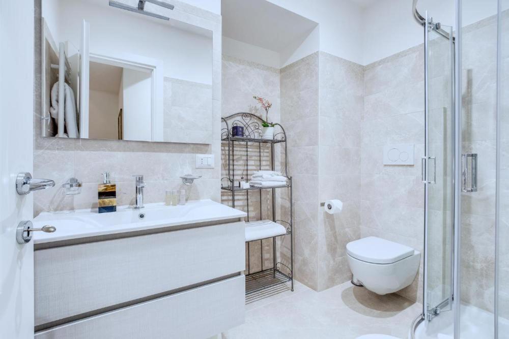 Iflat Trevi'S Stylish Paradise Rome Bagian luar foto